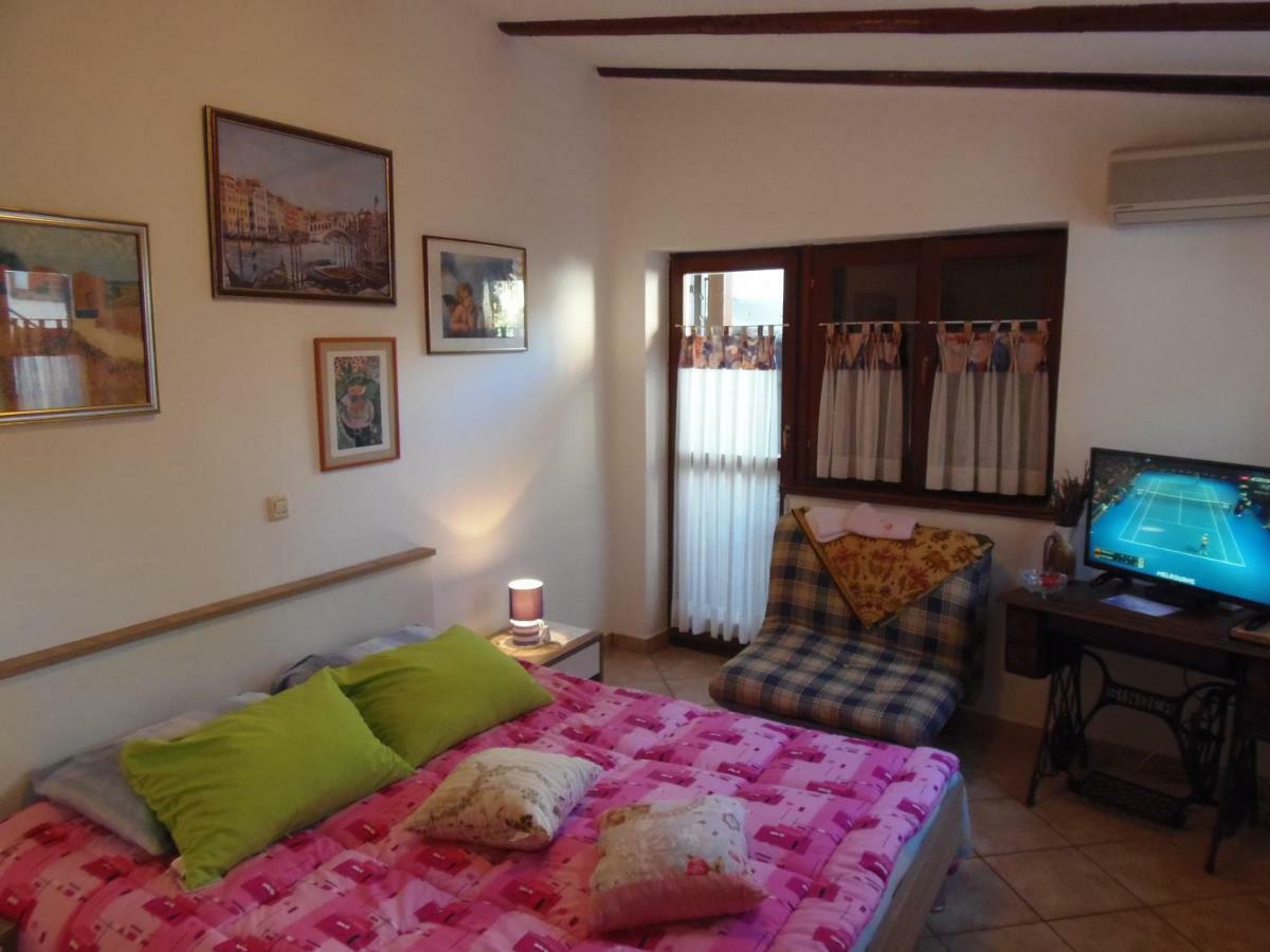 מדולין Apartment Noemi מראה חיצוני תמונה