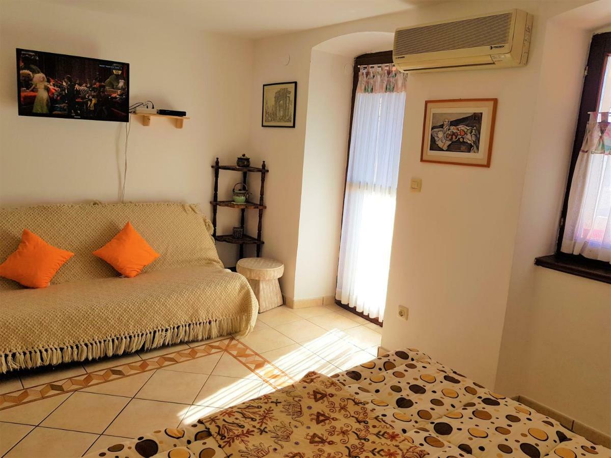 מדולין Apartment Noemi מראה חיצוני תמונה