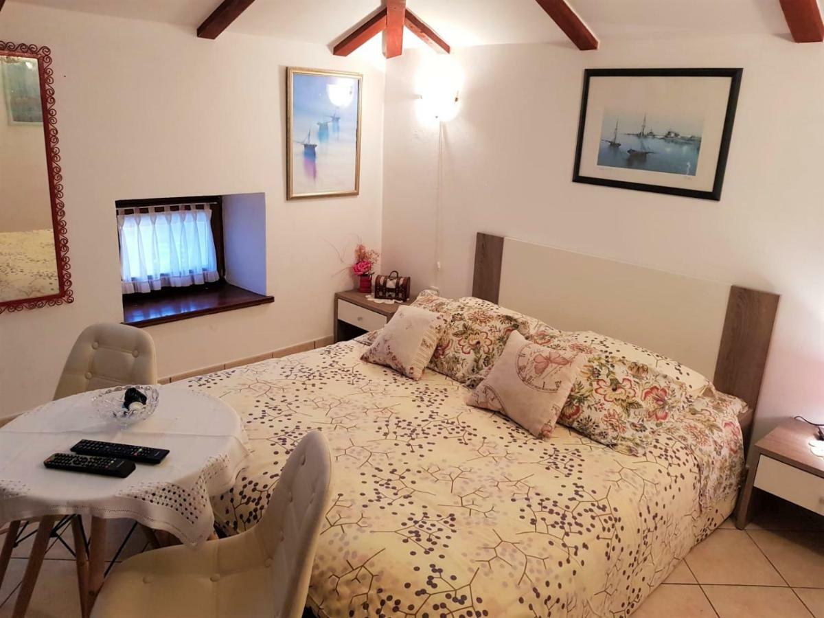 מדולין Apartment Noemi מראה חיצוני תמונה